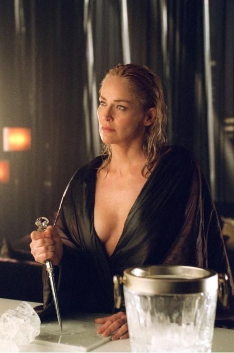 femme fatale' de 'Instinto básico.jpg